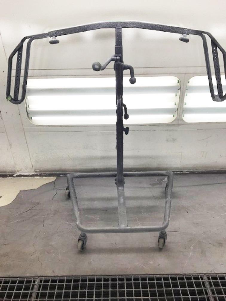 ABS4 - Bumper Hanging Paint Stand