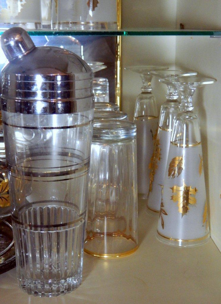 Large Collection of Mid Century Matching Drinking Glasses, Shaker and Ice Bucket