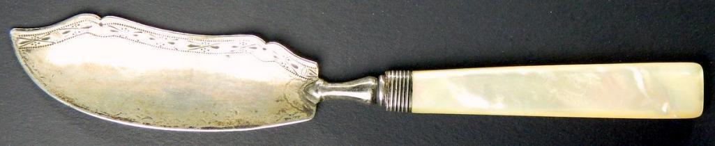 Antique 1773 John Turner Georgian Sterling and Mother of Pearl Butter Knife