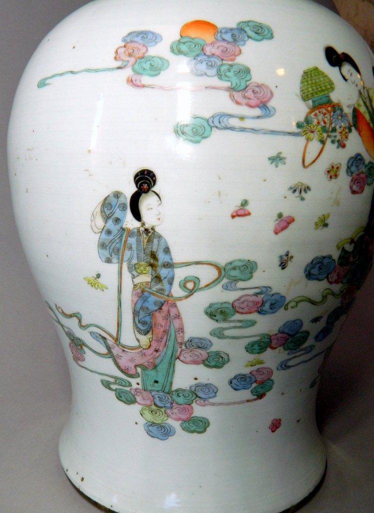 Chinese Famille Verte Porcelain Baluster Vase and Cover