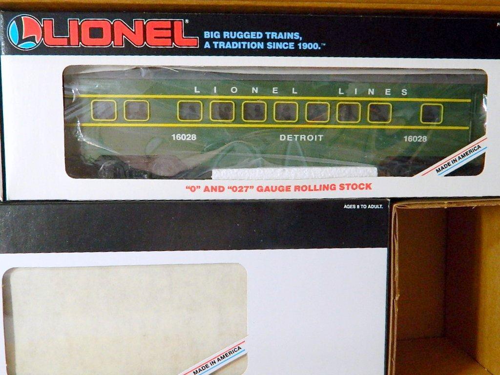 Lionel Great Lakes Express Train Set, NIB