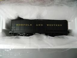 Lionel N&W Auxillary Tender, NIB