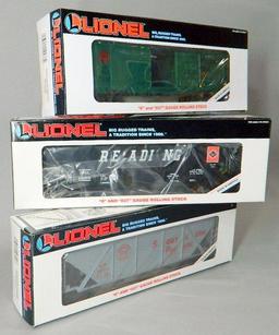 Lionel Southern Pacific and Reading Hoppers and Boxcar