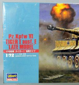 Hasegawa Model Kits: German Army Panzerkampfwagen VI Tiger I Tanks