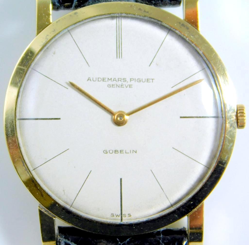 Rare Audemars Piguet Ultra-thin 18k Yellow Gold Men's Vintage Wristwatch