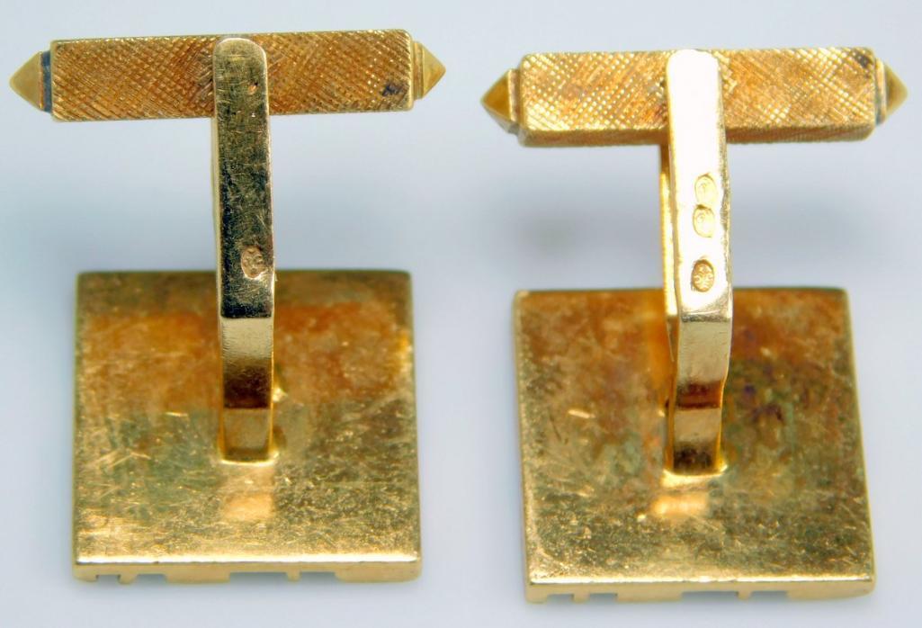 Pair of 18k Yellow Gold Cufflinks