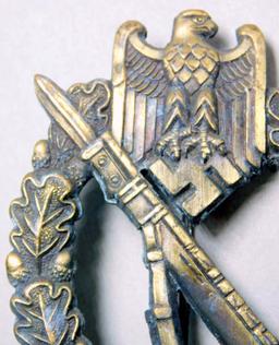 WWII Army Wehrmacht Bronze Infantry Assault Badge