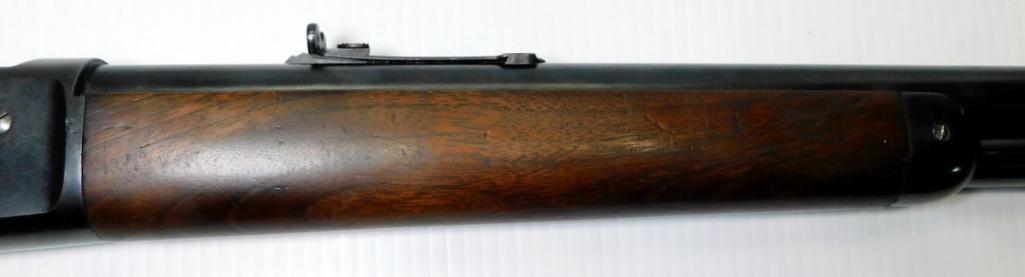 Winchester Model 1886, 45-90 W.C.F. Caliber Lever-action Rifle