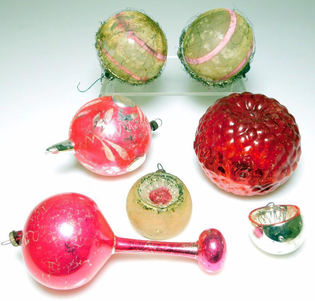 Grouping of Vintage Christmas Ornaments