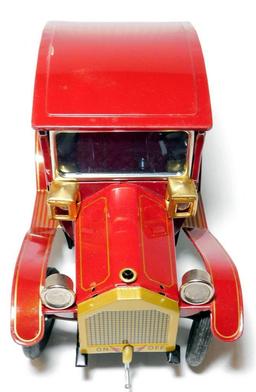 Battery Operated Grand-pa Car 442 in Original Box