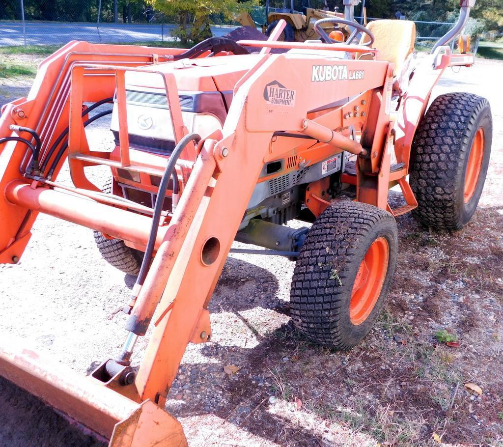 2003 Kubota L4310D Tractor w/ Bucket