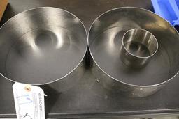 2) 2" x 9" & 1) 2" x 3" round stainless ice cream molds