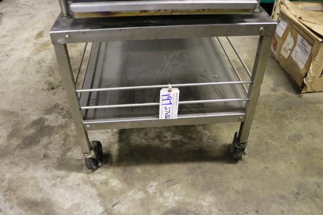 27"x32" stainless equipment stand