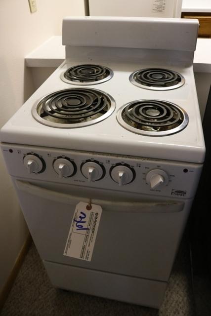 20" Estate 4 burner electric range with oven