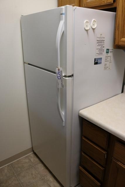 Kenmore 25338622890 refrigerator  06/98