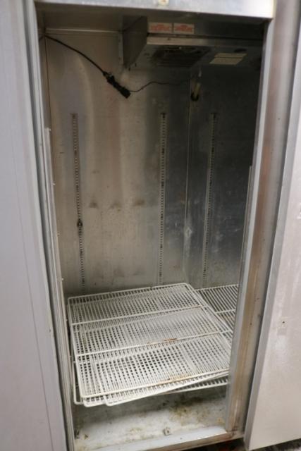 Howard HC45 stainless 2 door cooler - handles are inside the cooler