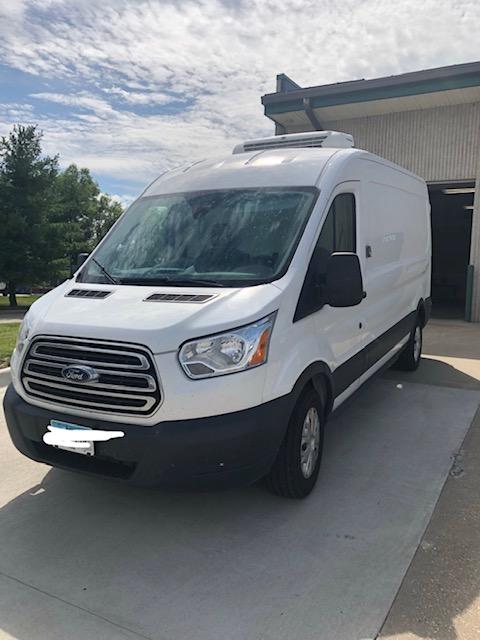 2016 Ford Transit 350 refrigerated cargo van w/ Thermo King V-300 Max roof