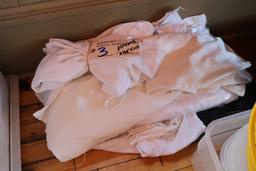 White napkins & aprons