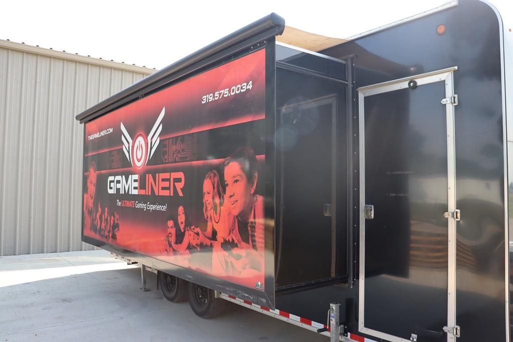 2016 Jensen Custom Gaming Trailer