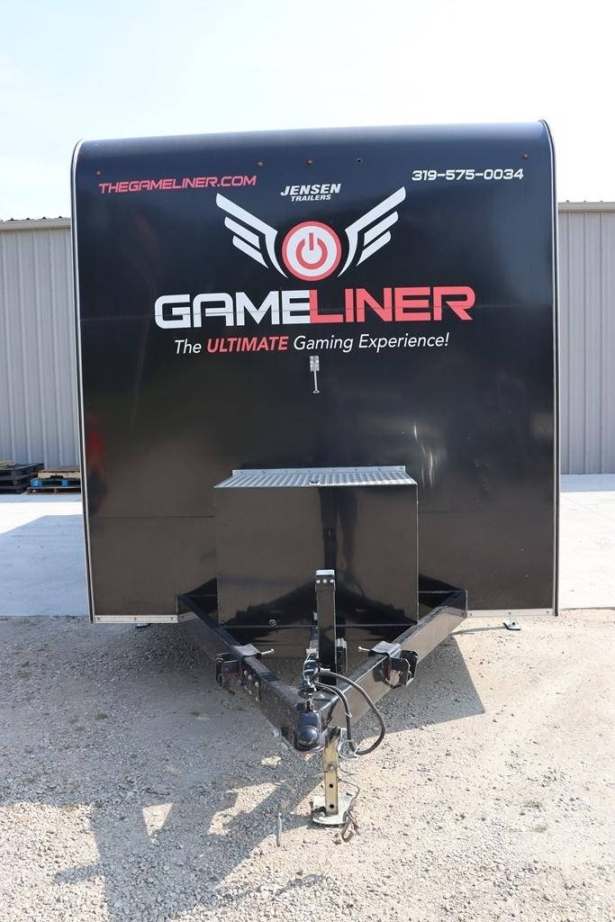 2016 Jensen Custom Gaming Trailer