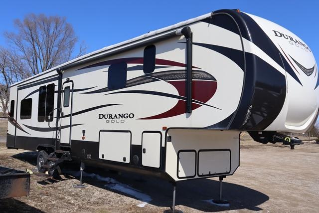 Selling for secured creditors. 2017 KZ RV Durango Gold G366FBT fifth wheel