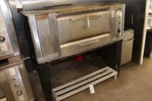 Blodgett 1000 gas slate deck pizza oven - slates are cracked - missing knob