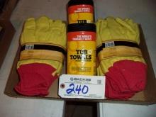 All to go - gloves and wipes    NOS