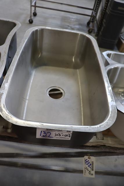 18.75" x 31.5" stainless single bin sink