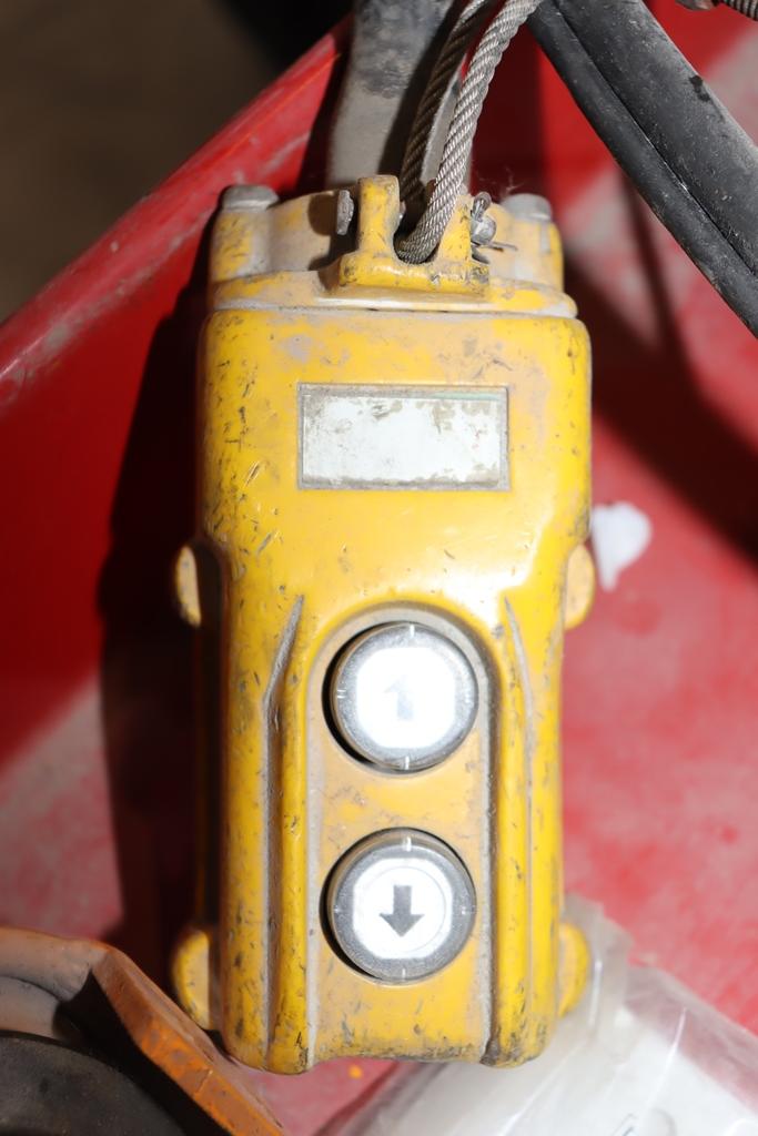 Harrington 1/2 ton electric chain hoist - unknown condition