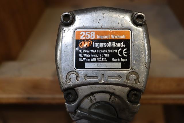 IR model 258 air impact - 1/2" drive - nice