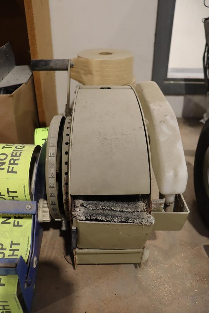 Label dispenser & box tape dispenser w/ 3 tape rolls