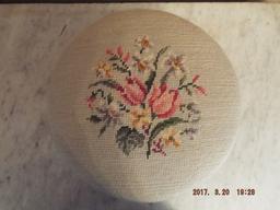 Round needlepoint foot rest