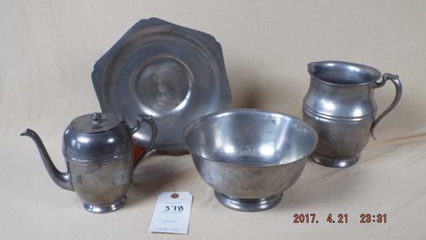 Group of miscellaneous pewter