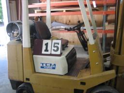 TCM FCG25 Forklift 5,000lb capacity