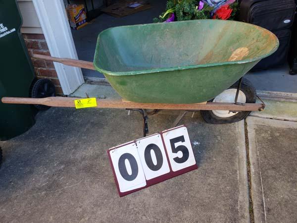 Wheel Barrow, medium duty, 38" x 26" load area