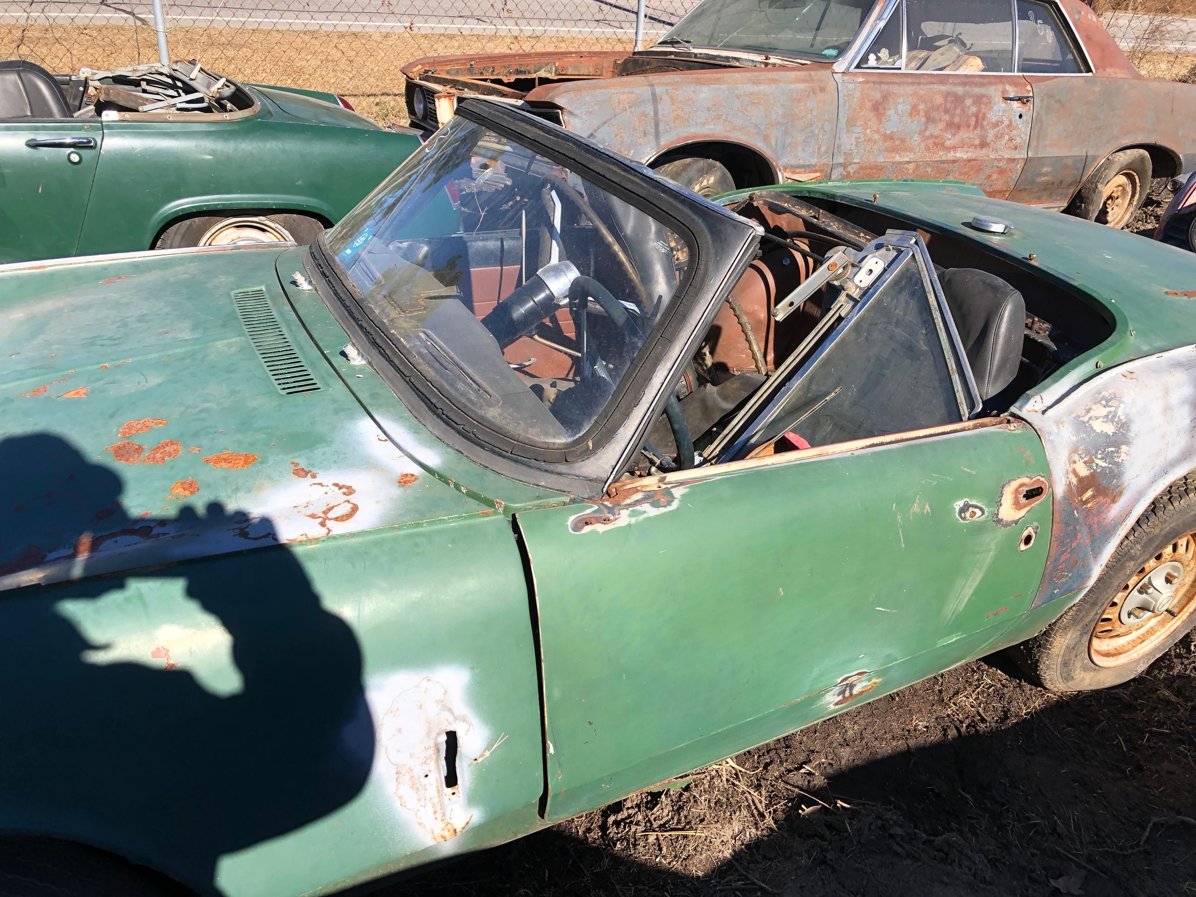 Triumph  Spitfire  Color:  Green