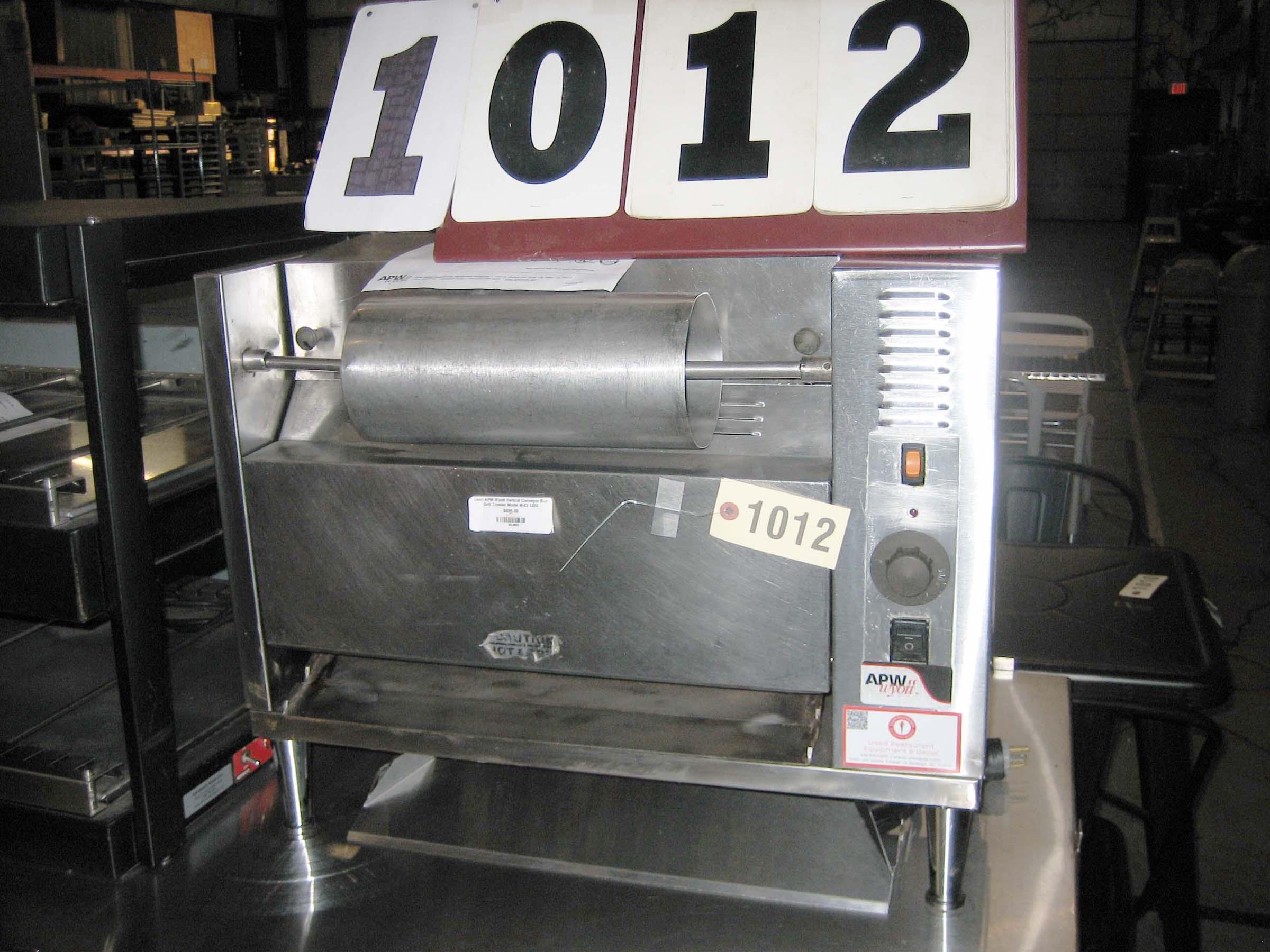 Used APW WYOTT Vertical Conveyor Bun Grill Toaster Model M-83 120V; 25"x12"x30"