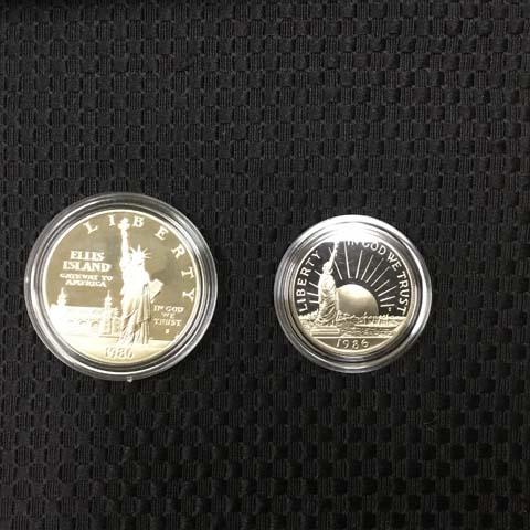 1986 United States Liberty Coins One Dollar and Half Dollar, Boxed Set; Uncirculated