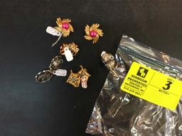 Bag of Fashion Jewelry, Earrings