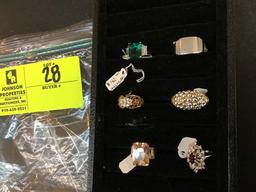 Bag of Fashion Jewelry, Rings, some sterling silver