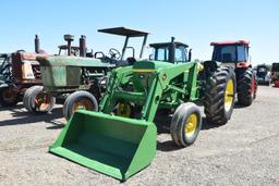 JD 2640 2WD W/ LDR AND BUCKEDT