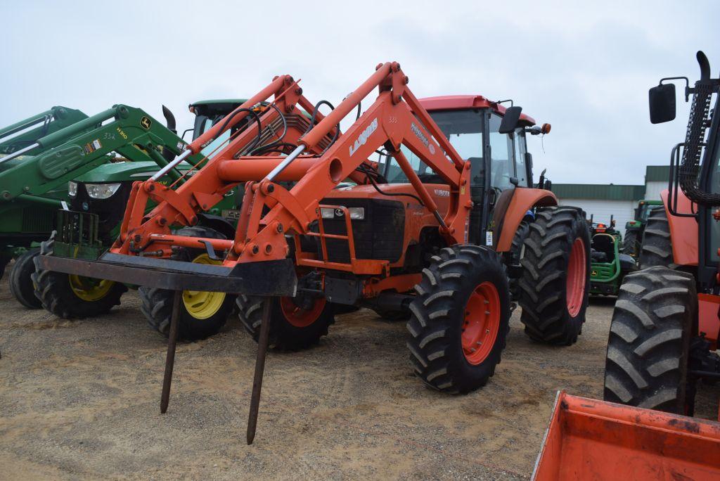 KUBOTA M105S 4WD C/A W/ LDR AND HAY FORK