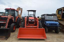 KUBOTA M7060 4WD CANOPY W/ LDR AND BUCKET