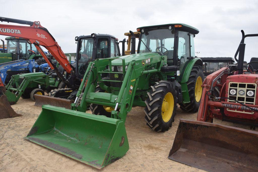 JD 5100E 4WD C/A W/ LDR AND BUCKET