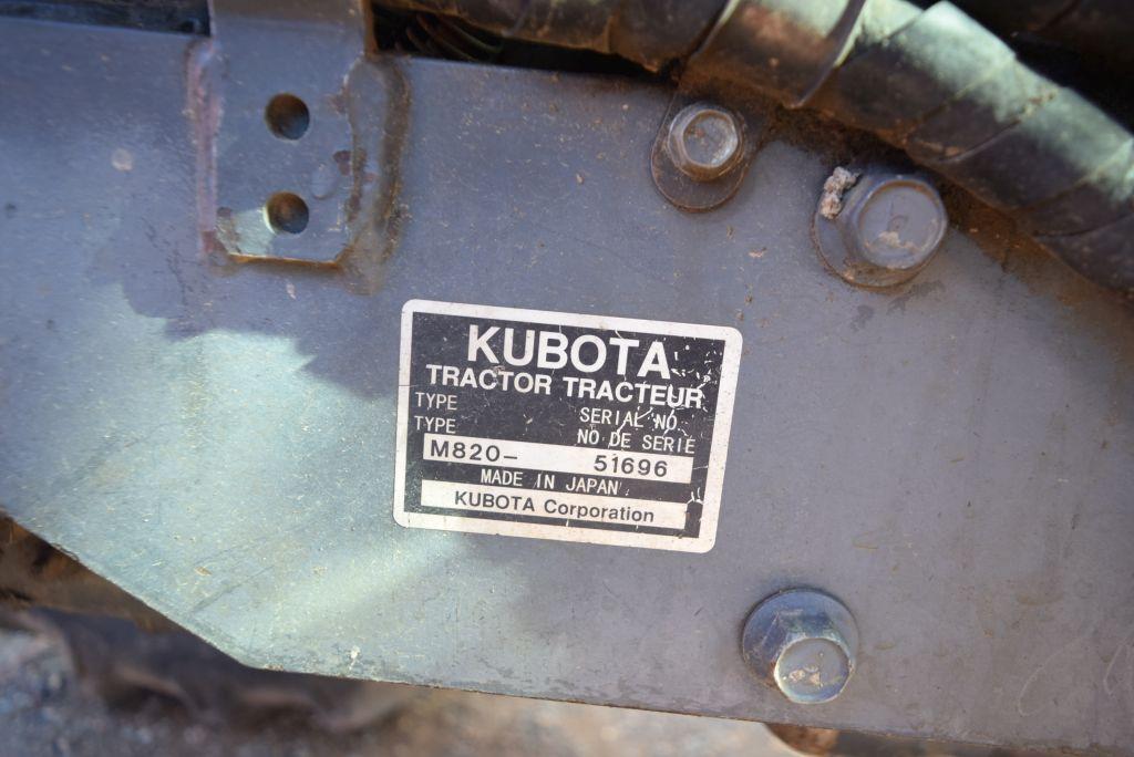 KUBOTA M8200 C/A 4WD W/ LDR BUCKET