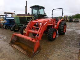 KUBOTA MX5200 ROPS 4WD W/ LDR BUCKET