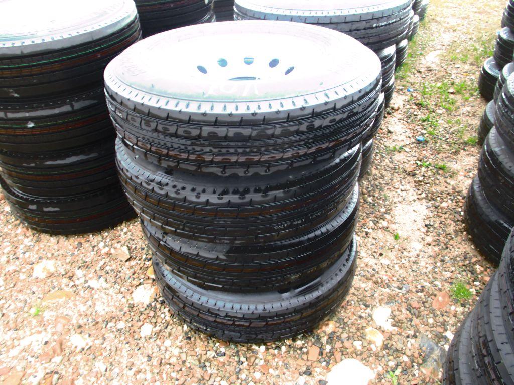 235/80R16 T&W 4CT