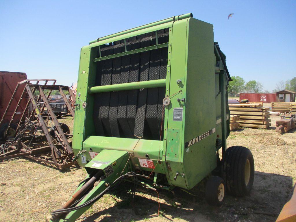 JD 535 ROUND BALER W/ SHAFT AND MONITOR