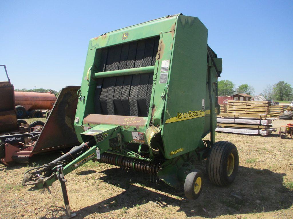 JD 567 MEGA WIDE ROUND BALER W/ SHAFT AND MONITOR