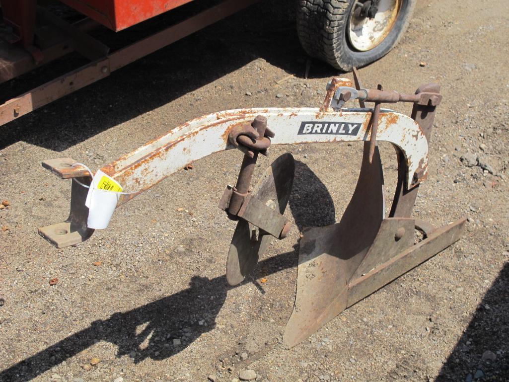 1 row plow w/disc, tag#8117